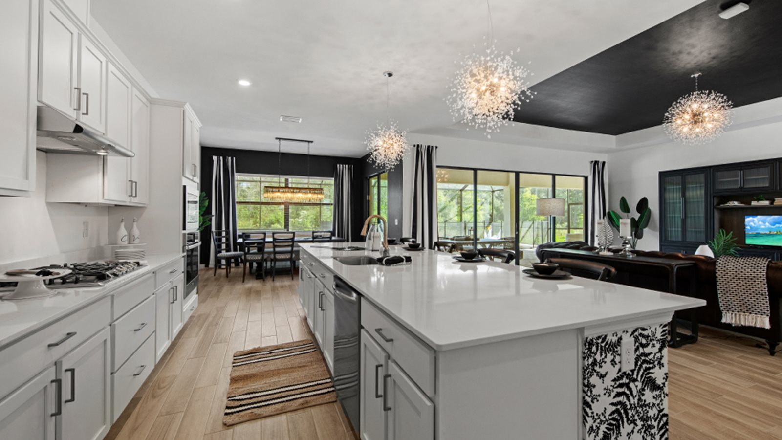 LEH_EstateHomes_LorraineLakes_PIC_Sunset_Kitchen3_F1