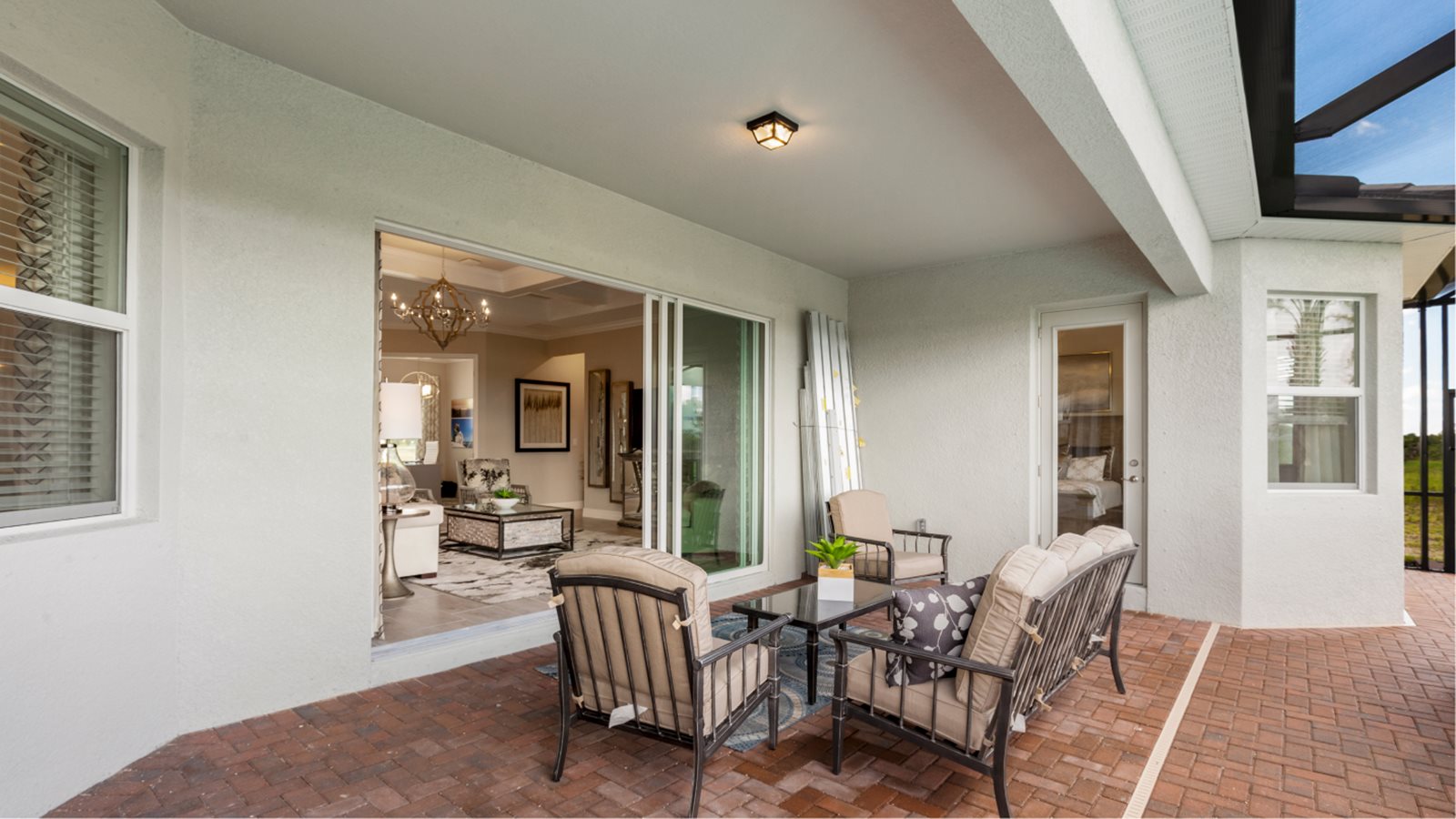 LEH_EstateHomes_TimberCreek_Pic_Oakmont_II_Outdoor1_F1_9_19_22