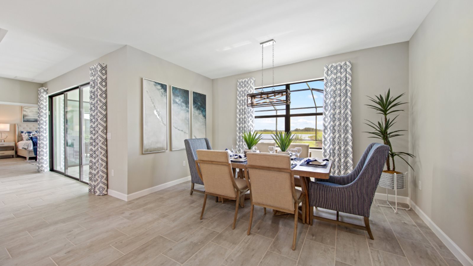 LEH_ManorHomes_ArborwoodPreserve_Pic_2444_DiningRoom1_F1